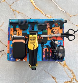 Set de barbería Hiena profesional