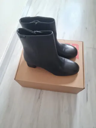 Botines Camper Katie Negros