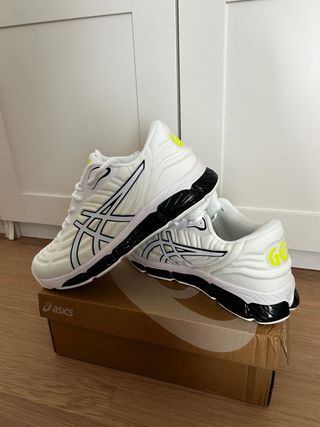 Asics Gel-Quantum 360 VIII Emboss Blancas
