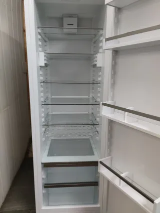 Nevera Liebherr vertical A++ no Frost con Garantia