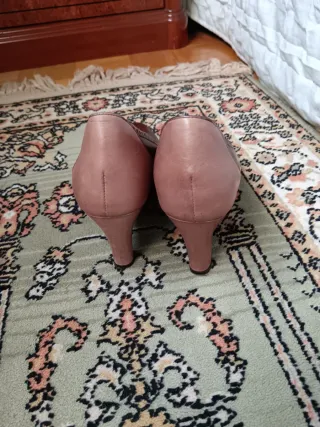 Zapatos de tacón marrones