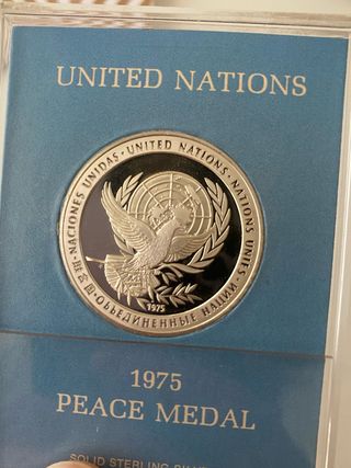Medalla Paz Naciones Unidas 1975 Franklin Mint
