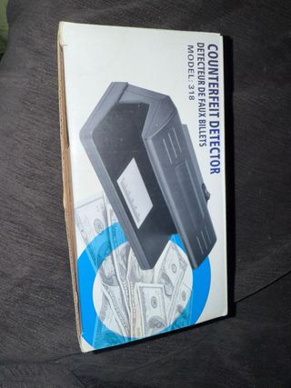 Detector de billetes falsos