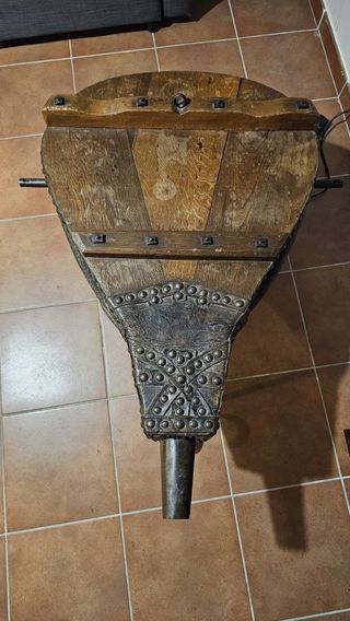 Fuelle de herrería antiguo