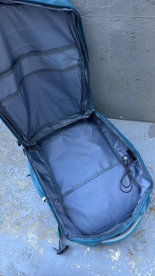 Mochila de viagem (nova)