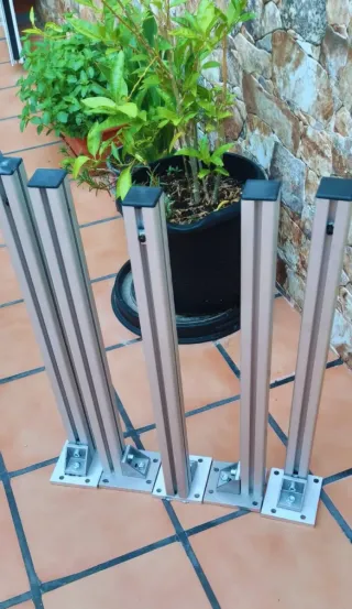 Postes para barandilla de cristal (quedan 2 Uds)