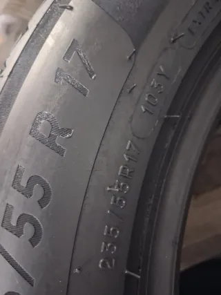 Neumáticos 235/55 R17