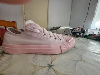 Zapatillas Converse rosas bajas