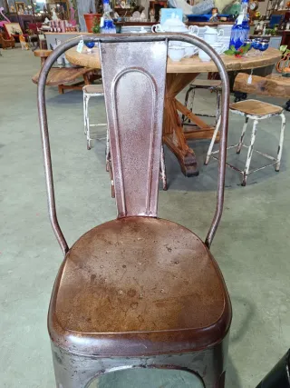 Sillas industriales estilo Tolix