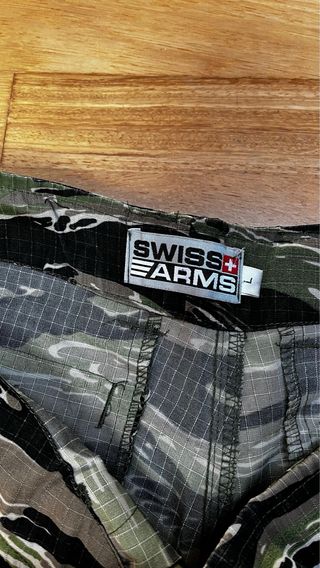Completo mimetico Swiss Arms tiger stripe