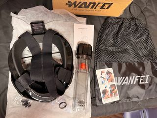 Máscara buceo 180º con cámara sin usar.