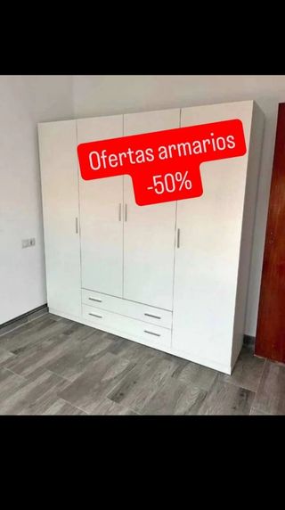 Armario blanco de madera