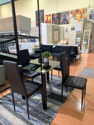 Comedor DT-18 Mesa y 4 Sillas