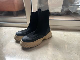 Botas calcetín plataforma beige y negro