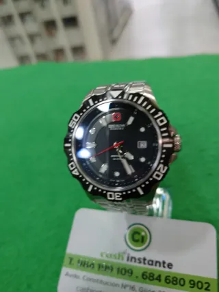 Reloj Swiss Military Hanowa Negro y Plateado