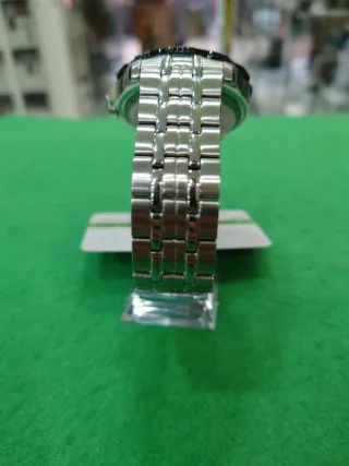 Reloj Swiss Military Hanowa Negro y Plateado