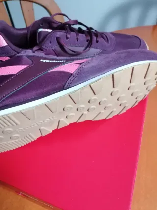 Tenis Reebok Morado y Rosa