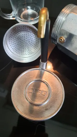 ✅️Cafetera Italiana antigua OMG de Aluminio Latón.
