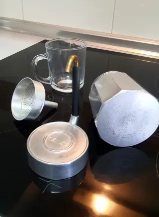 ✅️Cafetera Italiana antigua OMG de Aluminio Latón.