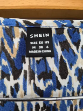 Vestido estampado azul y multicolor