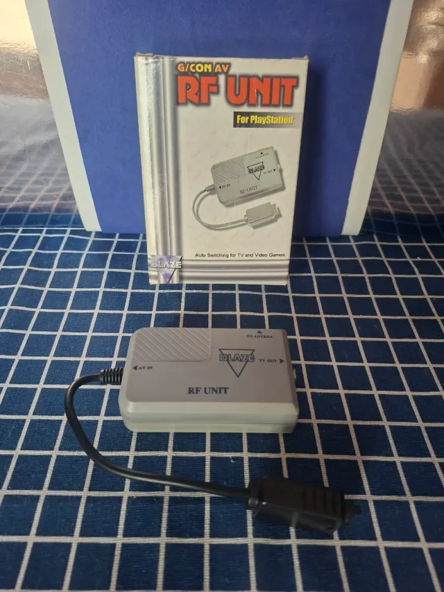 PS1 G/CON AV RF UNIT BLAZE