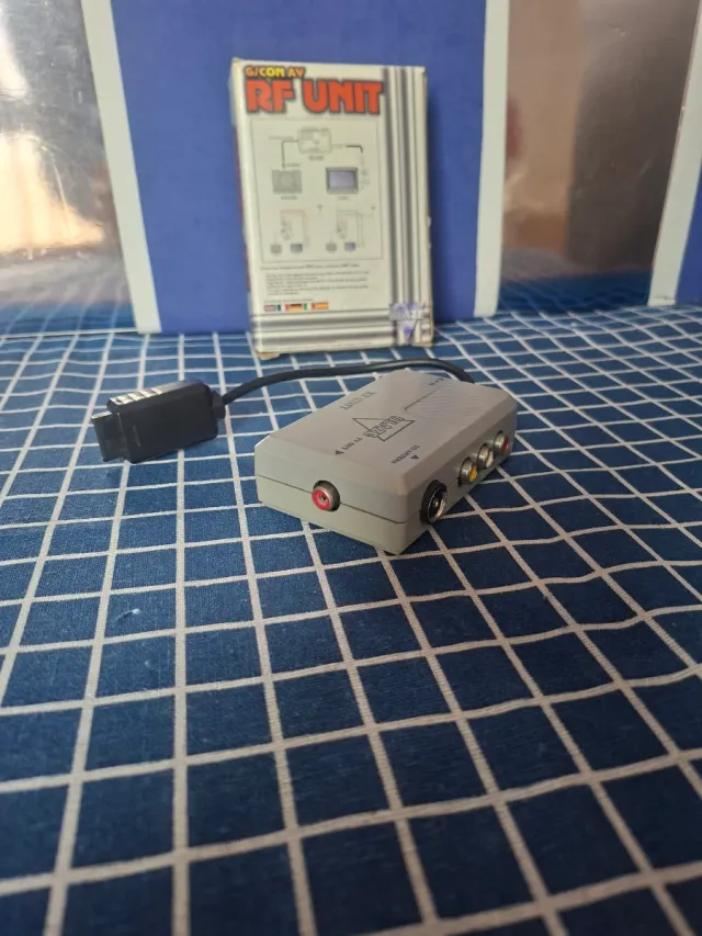 PS1 G/CON AV RF UNIT BLAZE