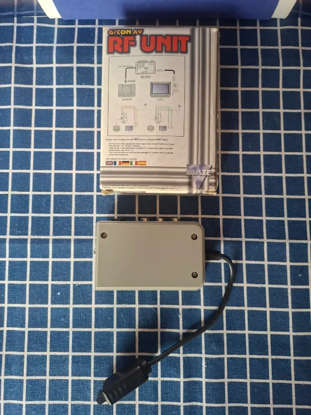 PS1 G/CON AV RF UNIT BLAZE