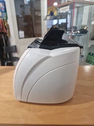 Holen Becky HT-2800 conta valute e falso