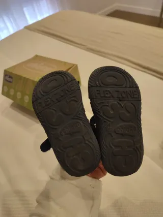 Sandalias verano bebé Chicco