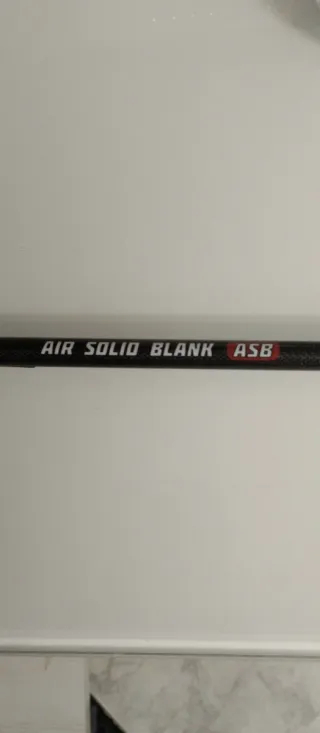 Carrete Shimano Stradic + Caña Miura