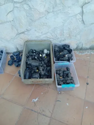 Accesorios fontanería propileno 32, 25, 20 mm