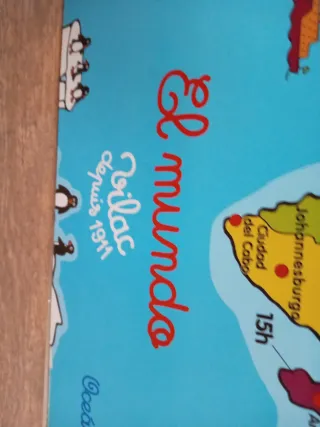 Mapa del Mundo Educativo con Imanes