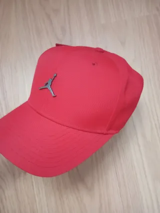 Gorra Jordan Roja