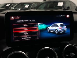 Mercedes-Benz GLC SUV (253) 2021