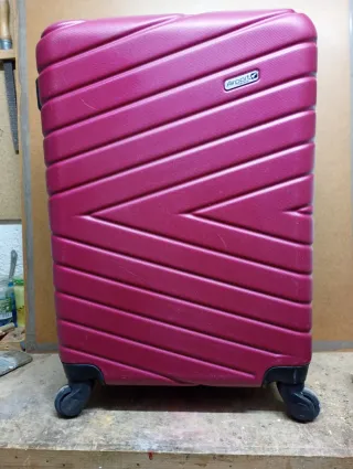 Maleta rosa con ruedas medidas 60x38x24