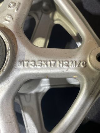 Llanta Delantera BMW R1200/1250RT 2014-2022