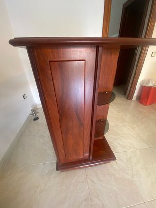 Mueble Bar Madera y Cristal