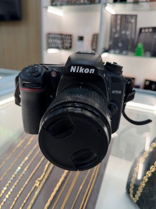 Cámara Nikon D7500 Negra