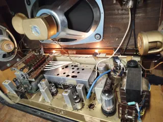 Radio Grundig válvulas vintage