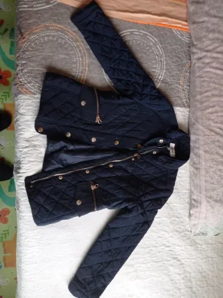 Abrigo acolchado niña azul