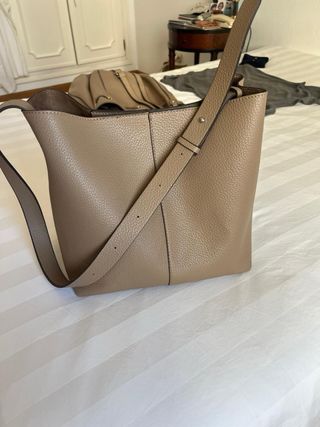 Bolso de hombro elegante sin estrenar