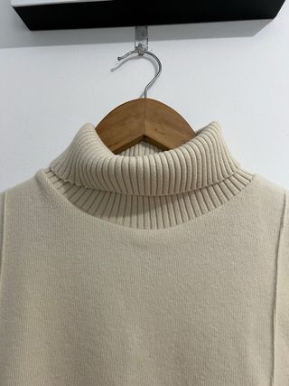 Chaleco de punto Zara