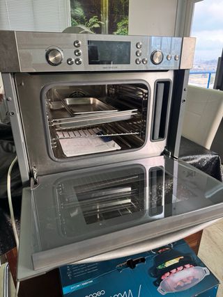 Horno Balay con función vapor