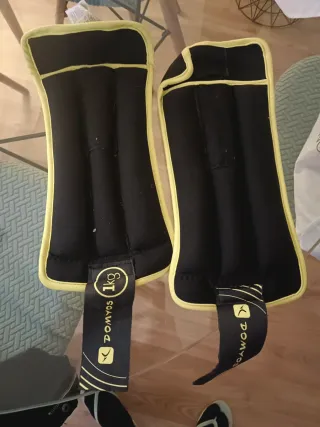 Tobilleras de peso 1kg DOMYOS