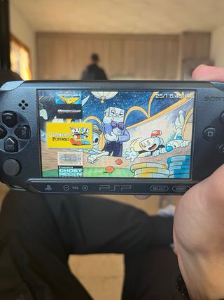 Sony PSP Street Negra + 4 Juegos Físicos