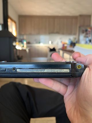 Sony PSP Street Negra + 4 Juegos Físicos