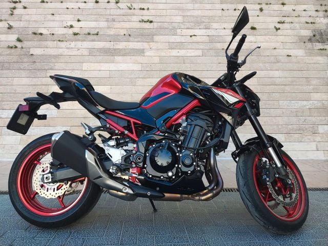 Kawasaki Z 900