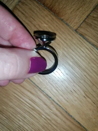 Anillo plateado talla 7. Nuevo