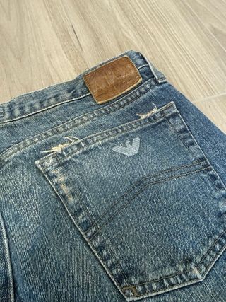 Jeans Armani Orlo accorciato dalla Sarta esperta