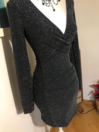 Vestido fiesta plateado y negro